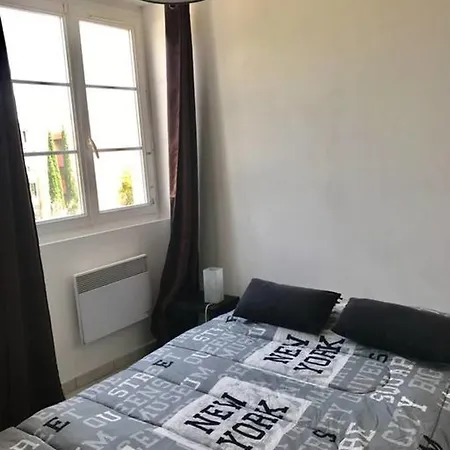 Beau T3 - Climatise - Grande Terrasse - Apartment Marseille
